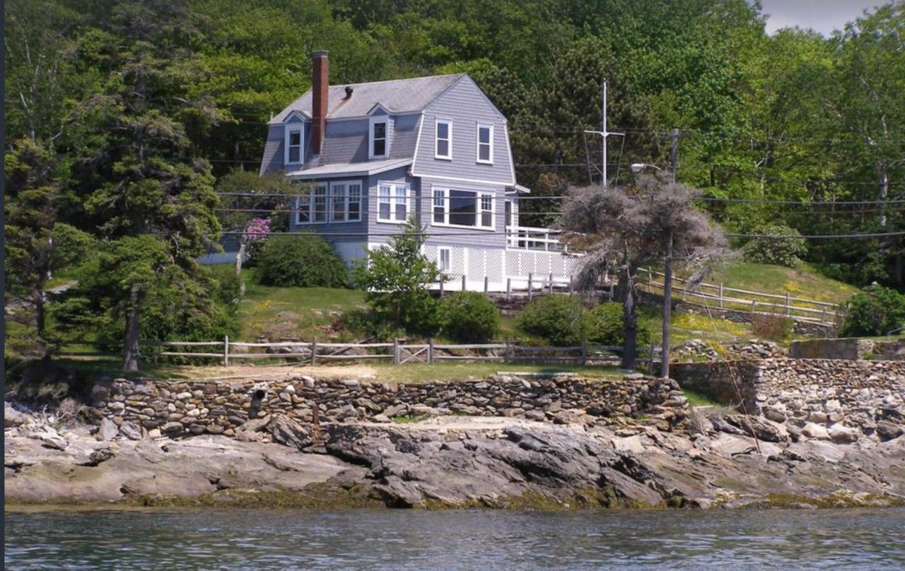 Spruce Ledge * East Boothbay